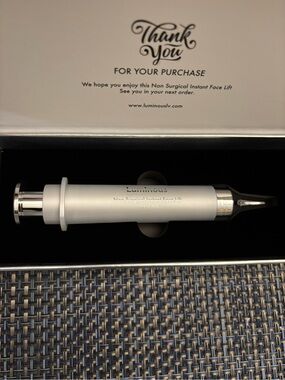 Luminous Non-Surgical Instant Face Lift , brand new , 46 ounces